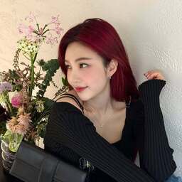 @joyinvelvet